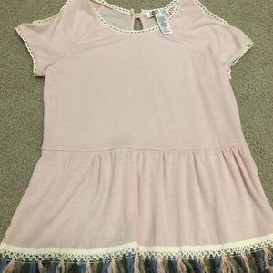 Of the shoulder kids ( girls) shirt